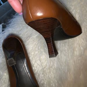 Etienne Aigner dress shoe